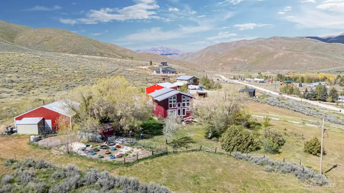 91 Willow Creek Rd, Fairfield, ID 83327 - #1