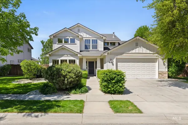 6135 N Booth Ave, Meridian, ID 83646