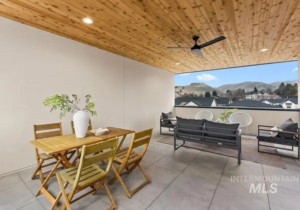 3339 W Forsythia Dr #End Unit, Boise, ID 83703