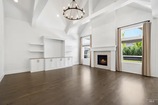 3873 E Mardia St, Meridian, ID 83642