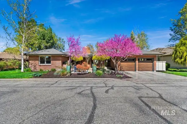 4814 W Roberts Rd, Boise, ID 83705