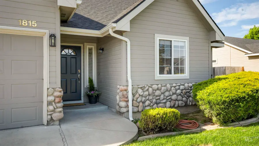 1815 W Roberts Ave, Nampa, ID 83651 - #3