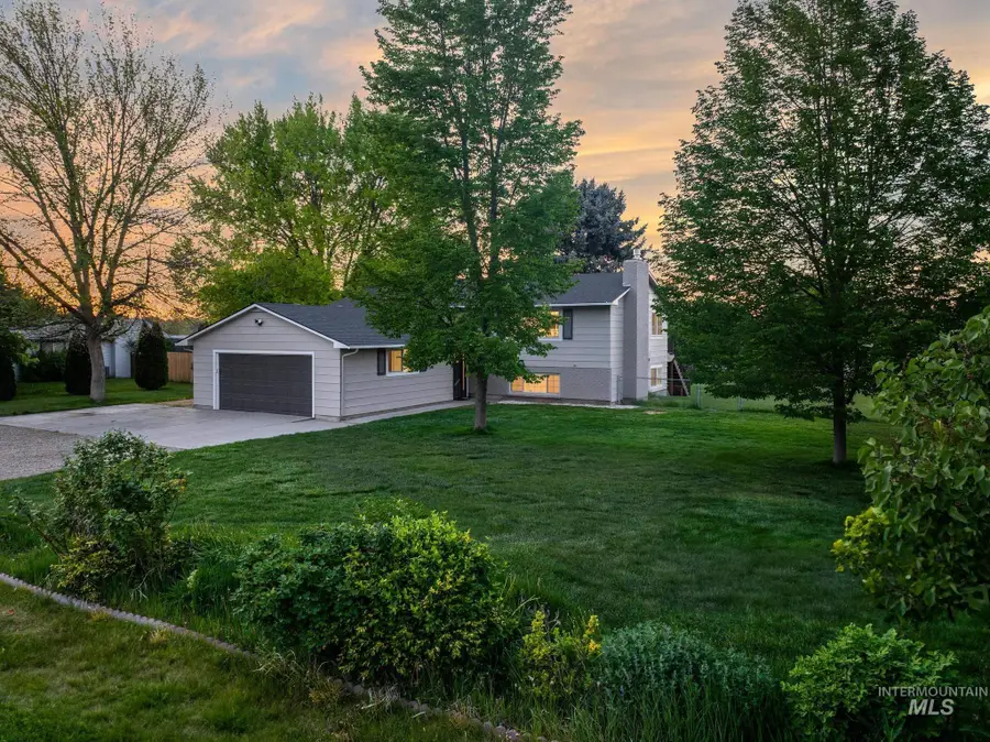 10990 W Highlander Dr, Boise, ID 83709 - #2