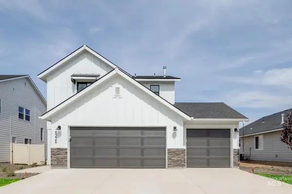 6534 W Plateau Creek Dr, Meridian, ID 83646