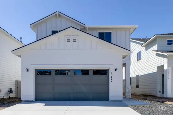 4396 N Alameda Creek Ave, Meridian, ID 83646