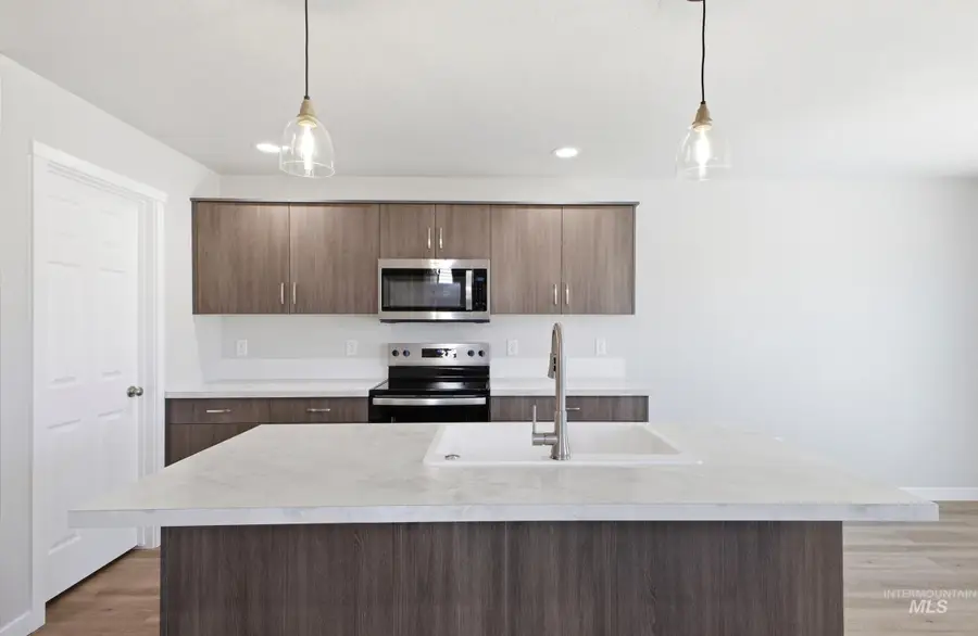 25 S Sweetgrass Pl, Nampa, ID 83651 - #3