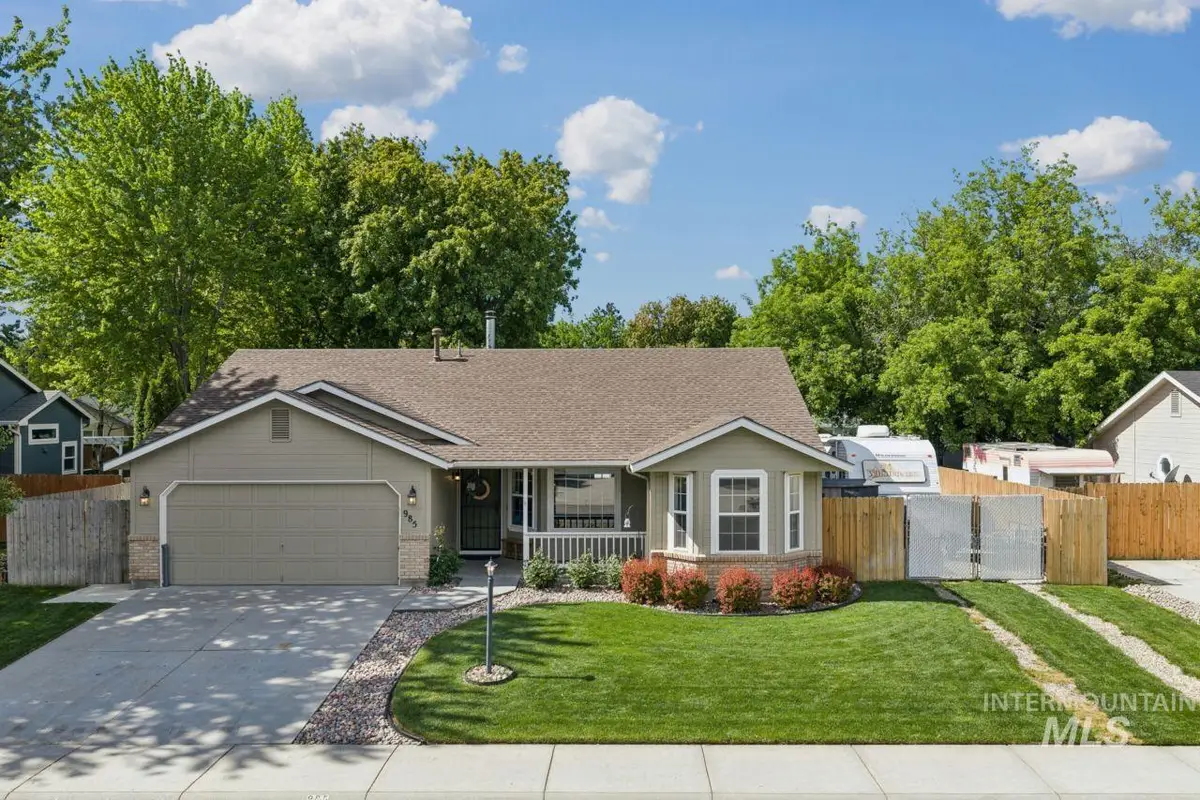 985 W Greenhead St, Meridian, ID 83642 - #1