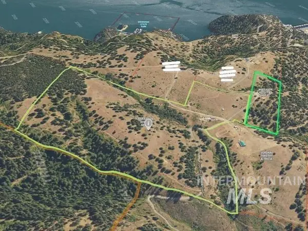 1521 Summitview Drive, Ahsahka, ID 83520
