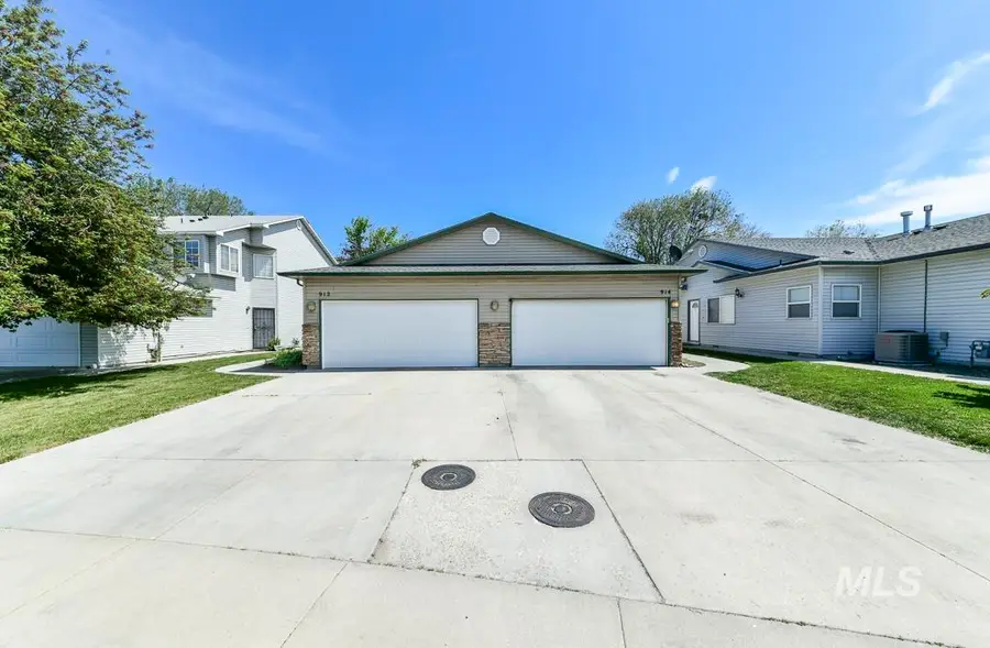 912 S Diamond St., Nampa, ID 83686 - #3