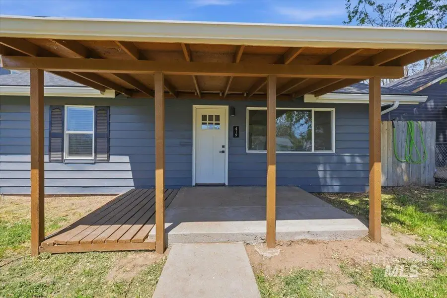 419 15th Ave N, Nampa, ID 83687 - #2