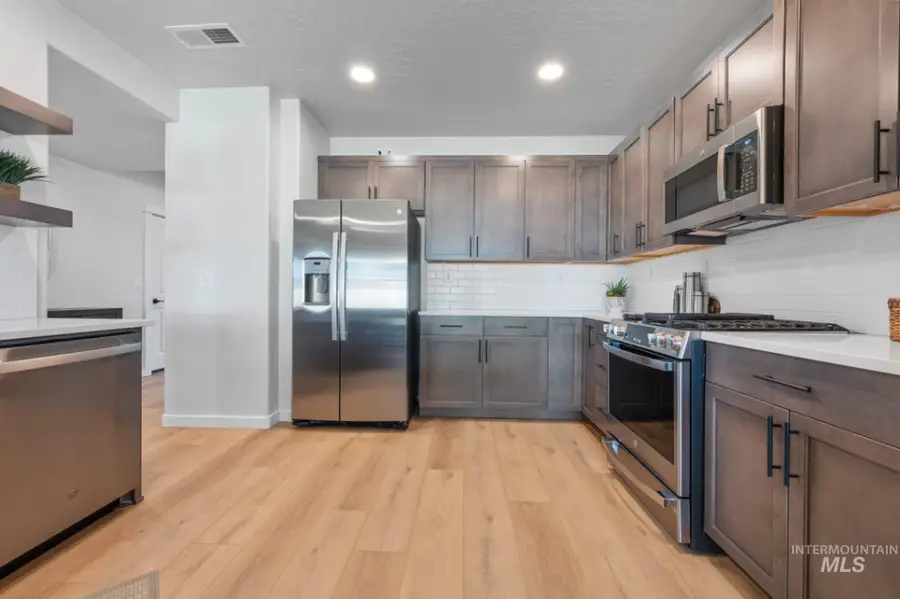 TBD E Fitz Roy St. #Umpqua, Kuna, ID 83634 - #3