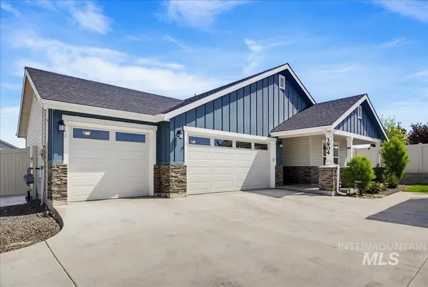 3904 E Berwick Dr, Nampa, ID 83687