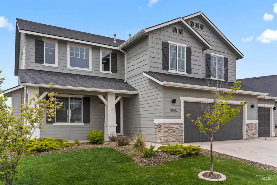 1535 N Crawford Ave, Kuna, ID 83634 - #3
