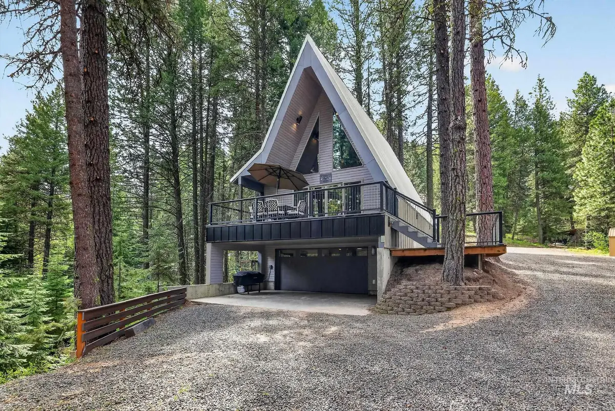 44 Landale, Cascade, ID 83611 - #1