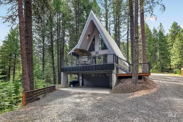 44 Landale, Cascade, ID 83611
