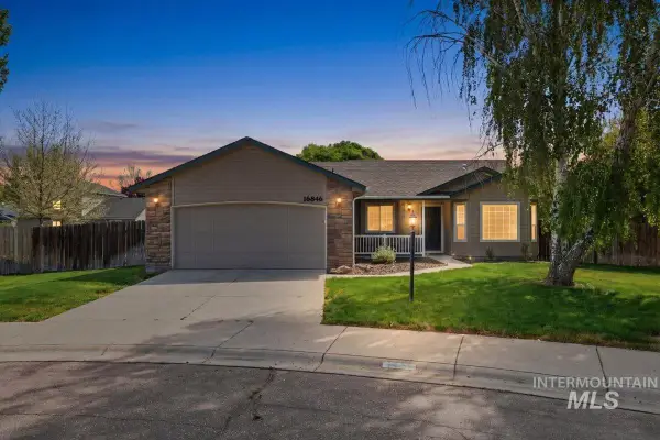 16846 N Gentry Dr, Nampa, ID 83687