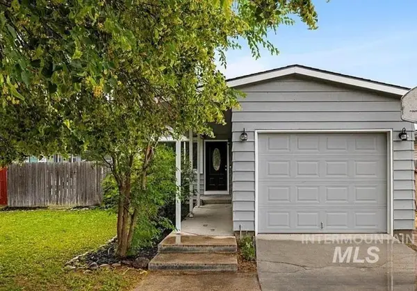 1216 S Locust St, Nampa, ID 83686