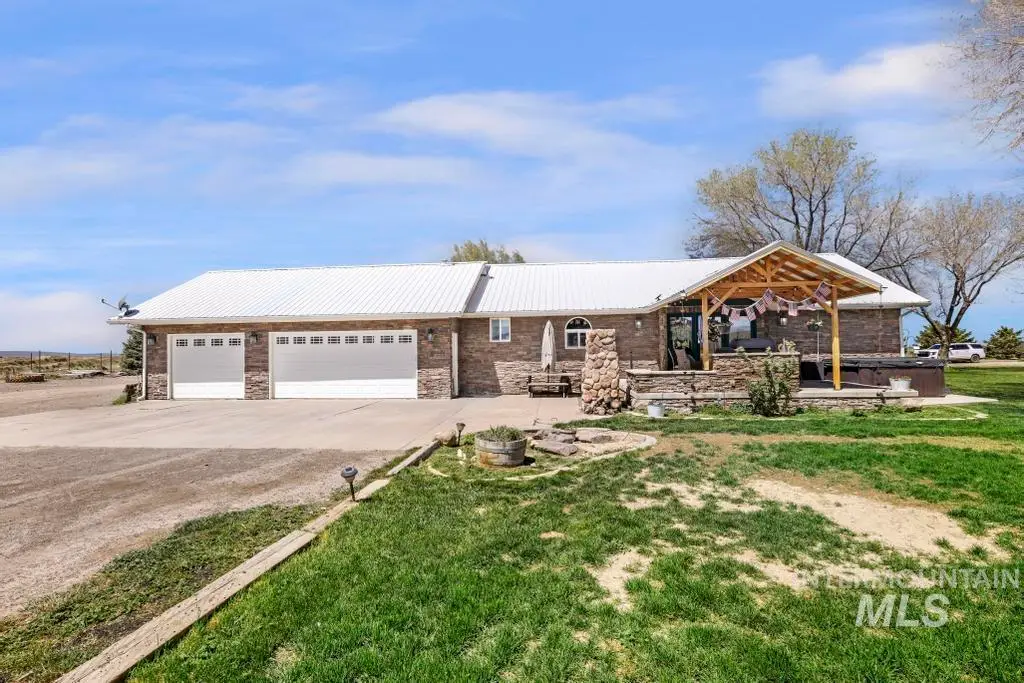 2097 E 2500 N, Twin Falls, ID 83301 - #1