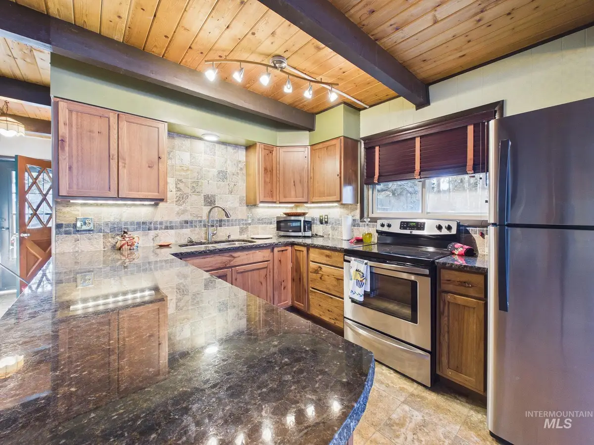 4 Lem Ct, High Valley, ID 83611 - #1