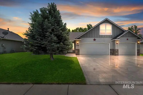 11719 W Blake Dr, Star, ID 83669