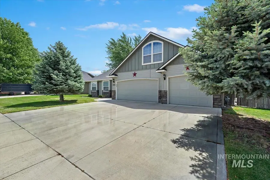 11719 W Blake Dr, Star, ID 83669 - #3