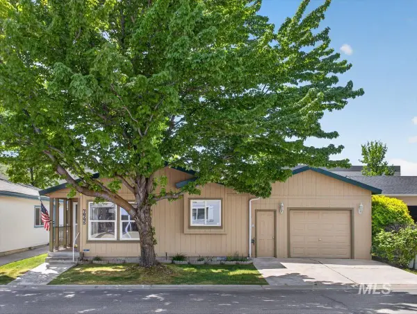665 Liberty Lane, Emmett, ID 83617