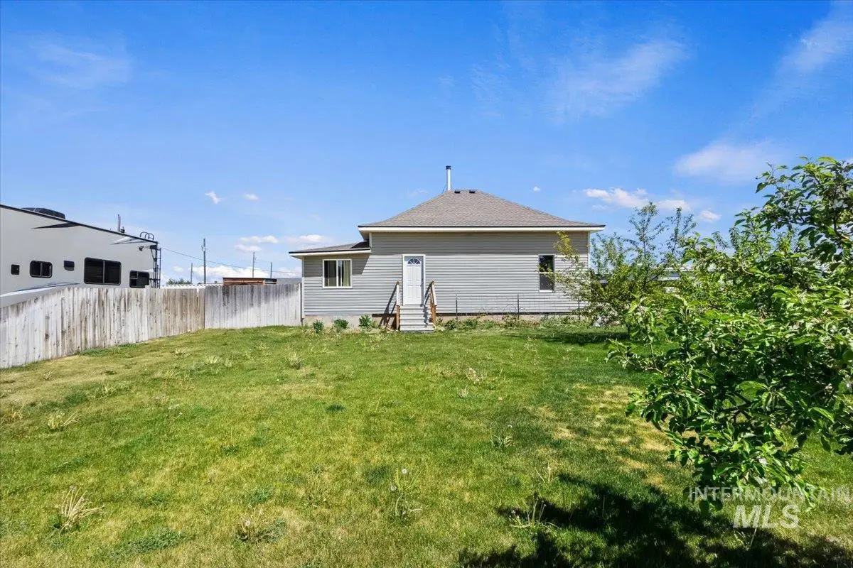 541 3rd St. E., Hansen, ID 83334 - #1