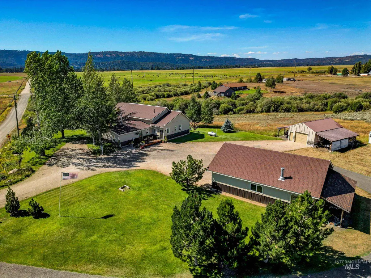 240 Maki Ln, McCall, ID 83638 - #1