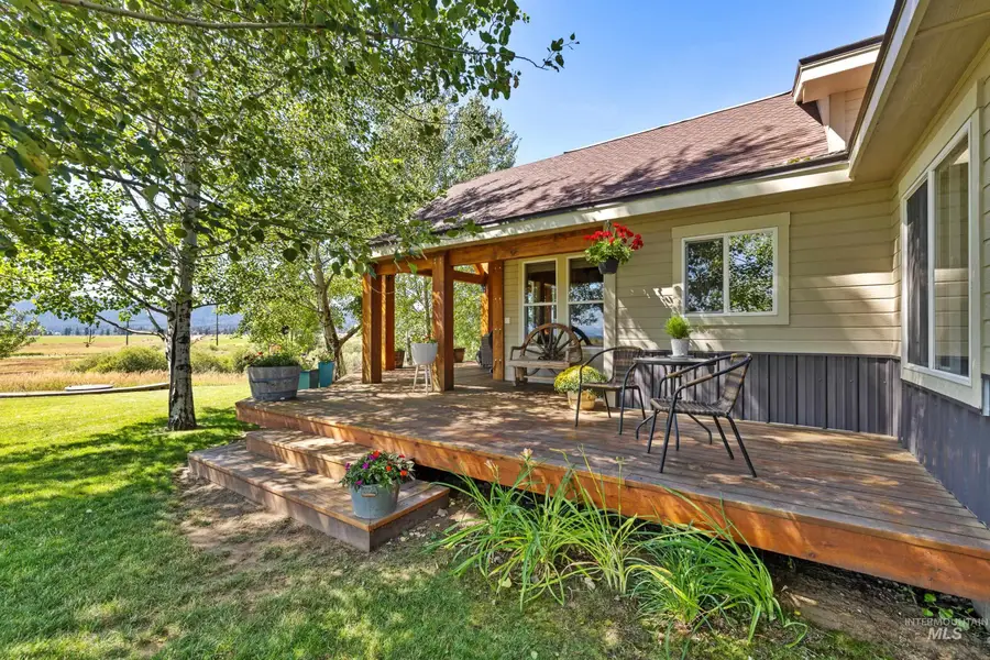 240 Maki Ln, McCall, ID 83638 - #2