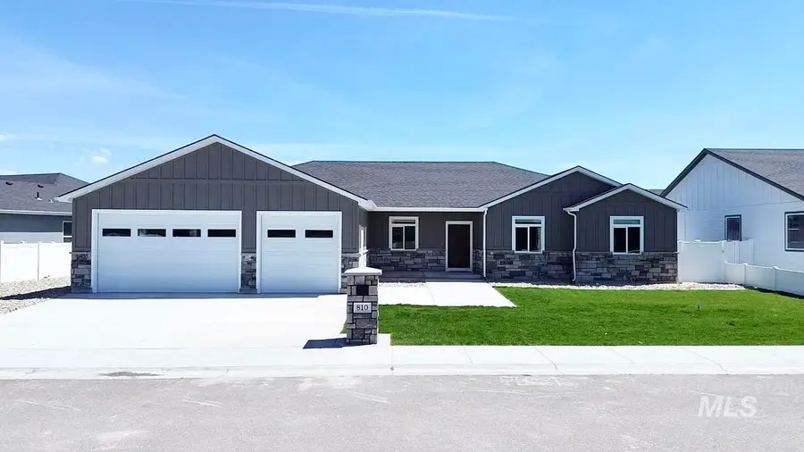 810 Snake River Drive, Heyburn, ID 83336 - #2