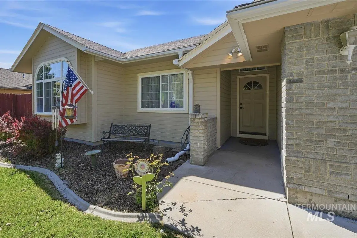 1061 E Hunter Dr, Meridian, ID 83646 - #1
