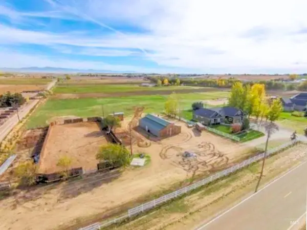 25940 Lansing Ln, Middleton, ID 83644