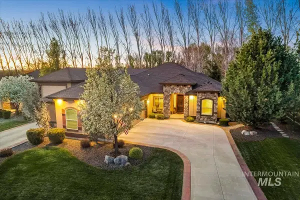 4710 W Montage Dr, Eagle, ID 83616