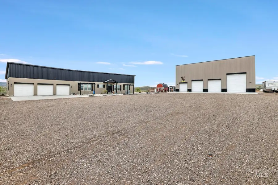 2527 E 1700 N 2527 E 1700 N, Rogerson, ID 83302 - #2