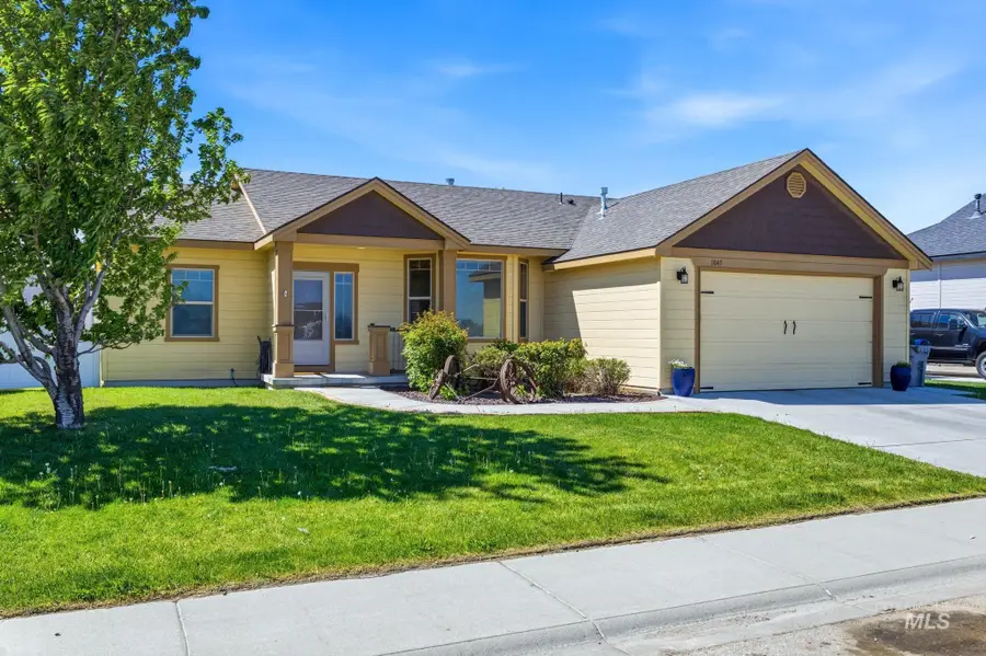 1045 W 12th South, Mountain Home, ID 83647 - #3