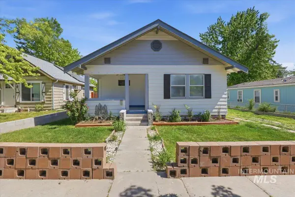 416 9th Ave N, Nampa, ID 83687
