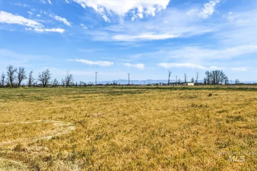 2284 N Meridian Rd, Kuna, ID 83634 - #3
