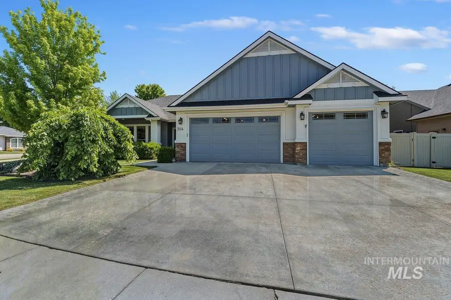 724 N Alog Ave, Eagle, ID 83616 - #3
