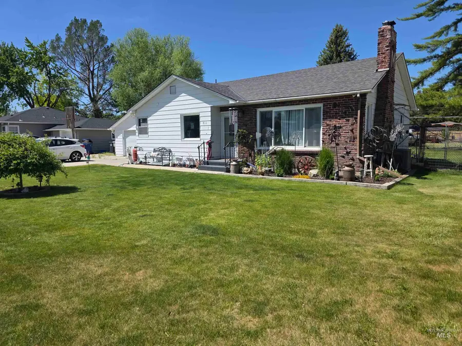 811 S Florence, Nampa, ID 83686 - #3