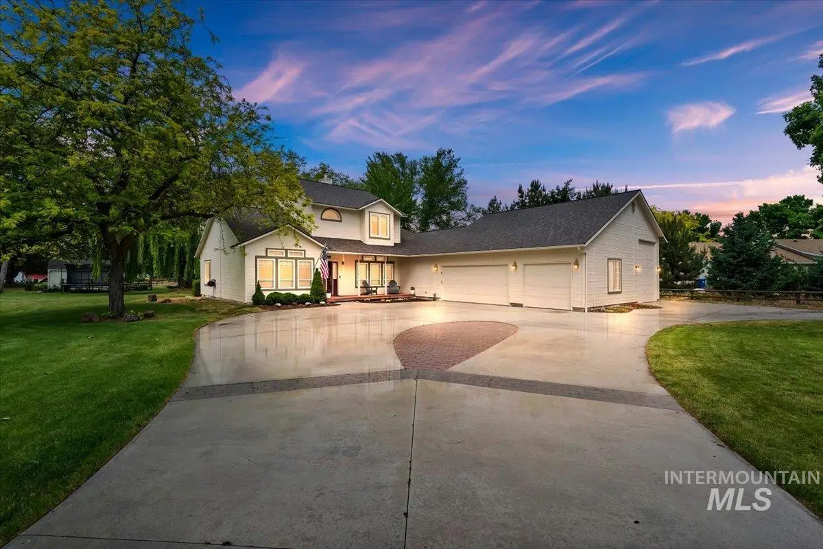 2339 N Equestrian Place, Eagle, ID 83616 - #1