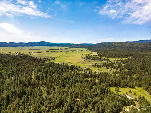 Lot 14 Block 3 Carol Court, Cascade, ID 83611