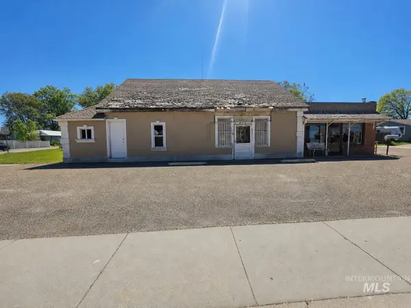614 N 5th Ave, Caldwell, ID 83605