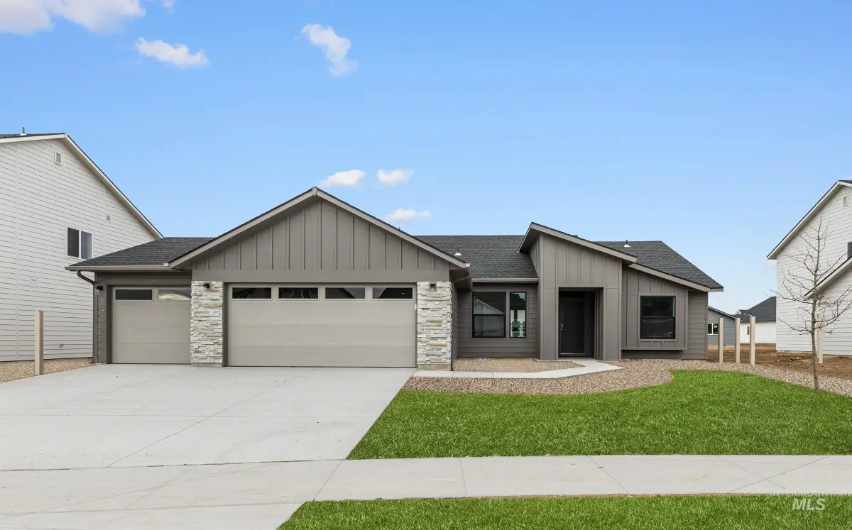 5211 E Open Canyon Dr, Nampa, ID 83687 - #1