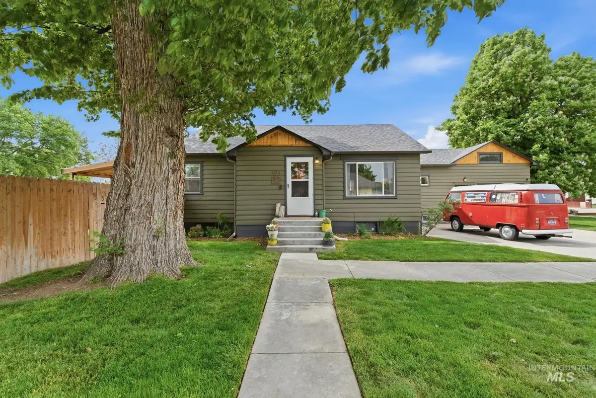 404 S Juniper St, Nampa, ID 83686 - #1