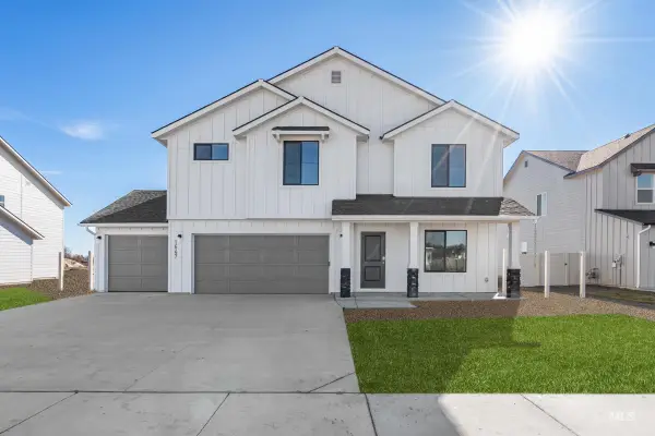 7127 E Marble Springs Dr, Nampa, ID 83687