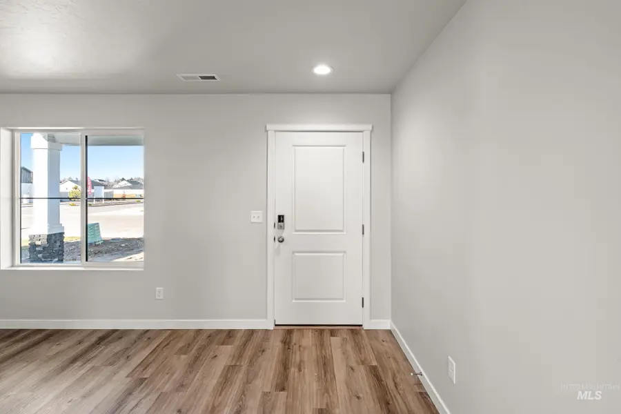 7127 E Marble Springs Dr, Nampa, ID 83687 - #2