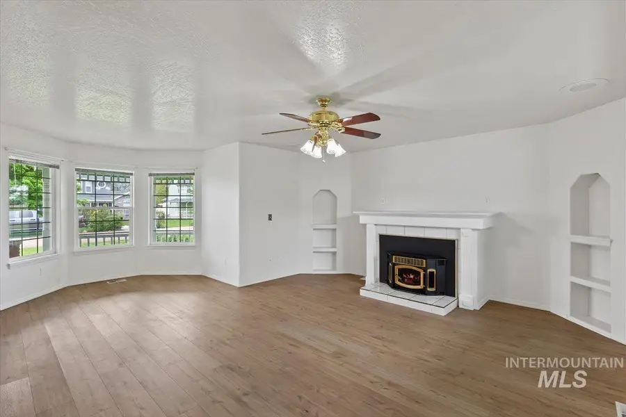 119 Kurt Ln, Caldwell, ID 83605 - #3