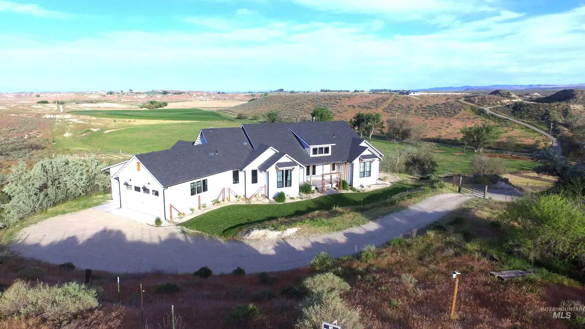 876 Coyote Gulch Rd, Adrian, OR 97901 - #1