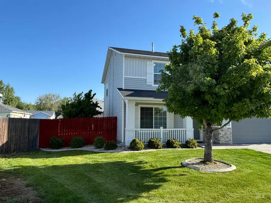138 NE Malad Ct, Mountain Home, ID 83647 - #3