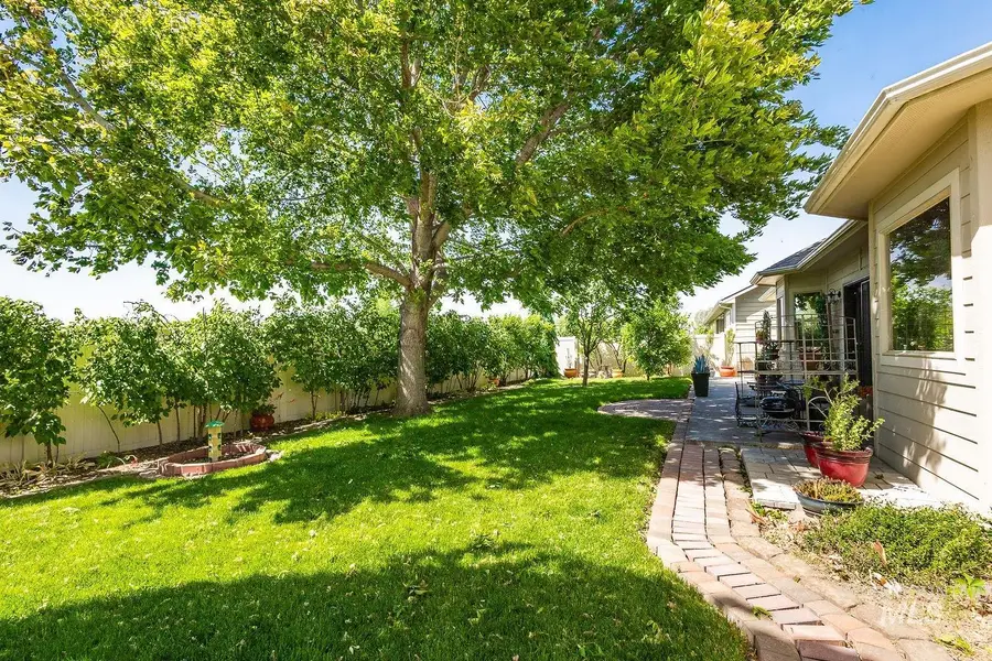 345 N Magnolia Pl., Middleton, ID 83644 - #3
